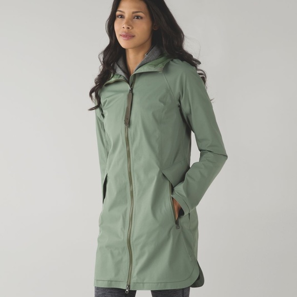 lululemon athletica Jackets & Blazers - Lululemon Definitely Raining Jacket Green